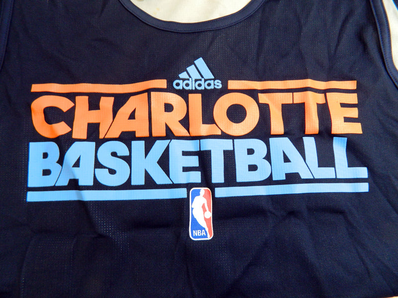 2000s Size 2XL2 Charlotte Bobcats Adidas Team Issued Reversible Navy Practice Jersey Pic2