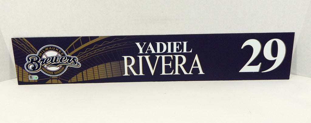 2016 Milwaukee Brewers Yadiel Rivera #29 Game Issued Navy Locker Plate BREW383