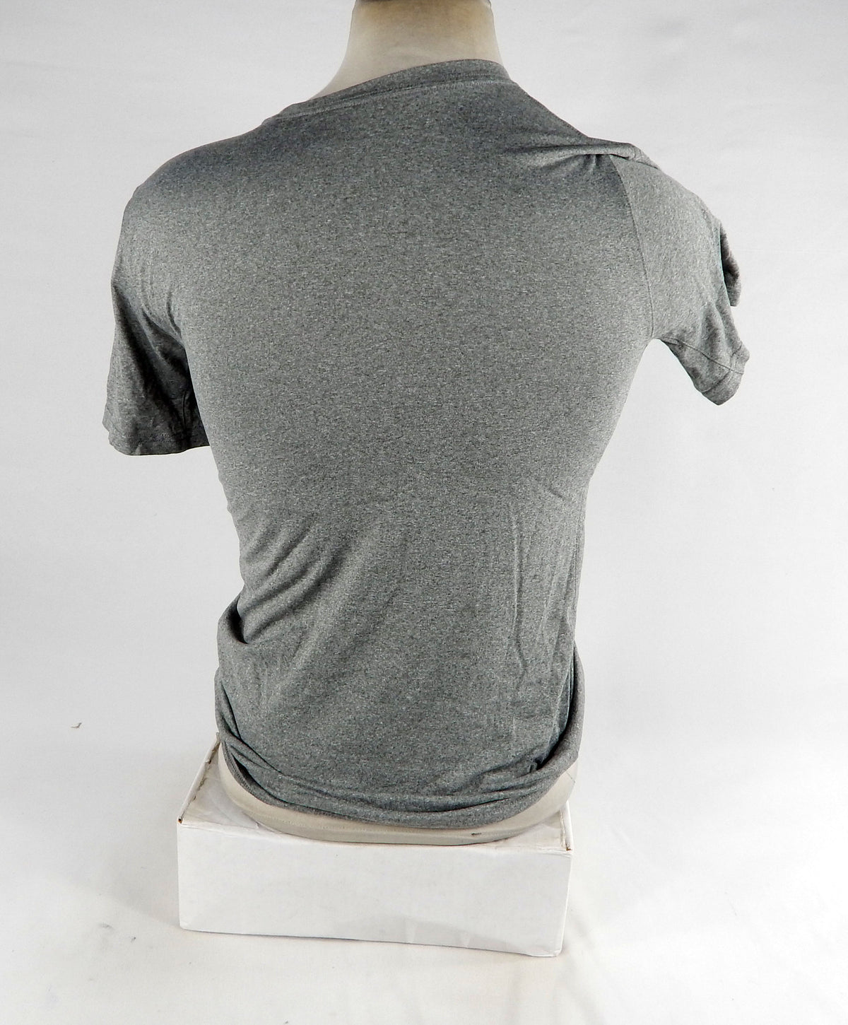 2017-18 Philadelphia 76ers Game Used Grey Shirt London S DP76858 Pic2