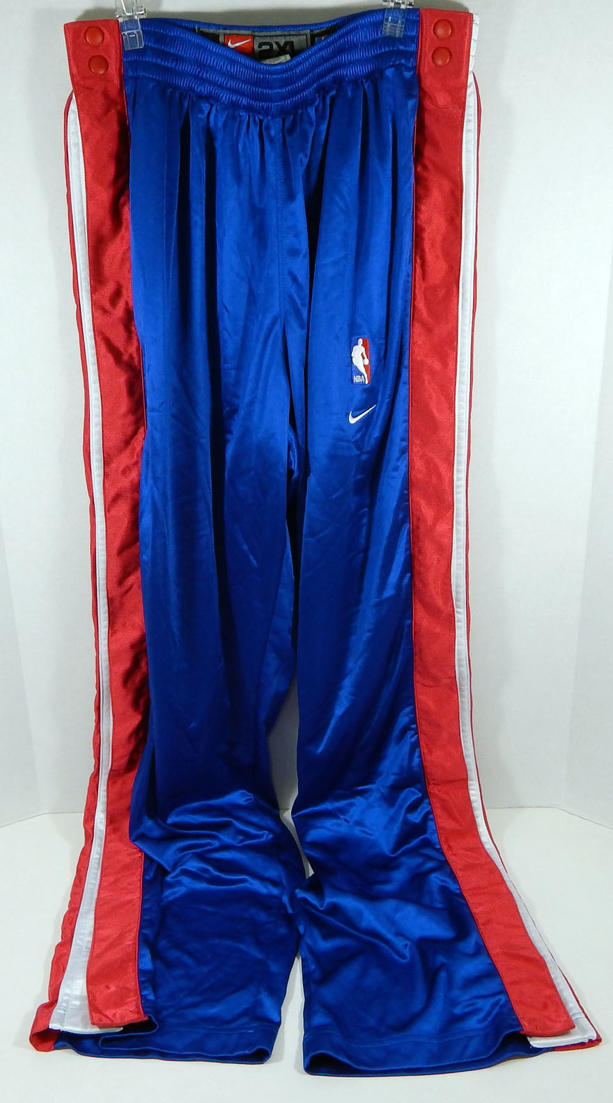 2001-02 Detroit Pistons Brian Cardinal #35 Game Used Blue Game Breakaway Pants 1 Pic2
