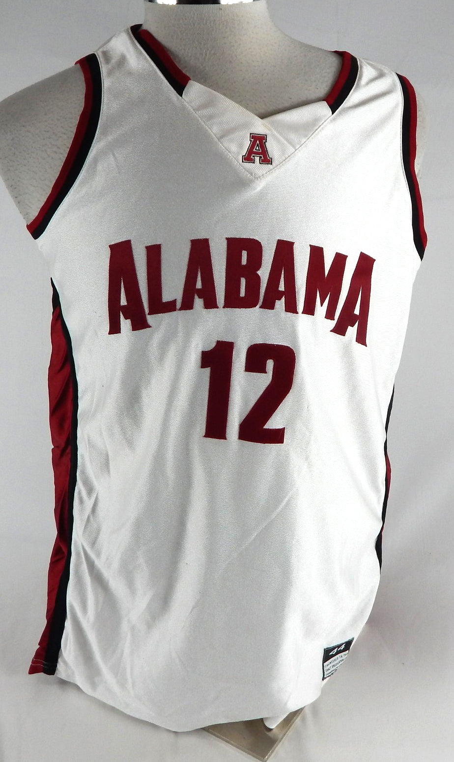 2000s Alabama Crimson Tide Carruth #12 Game Used White Jersey Basketball 44 210