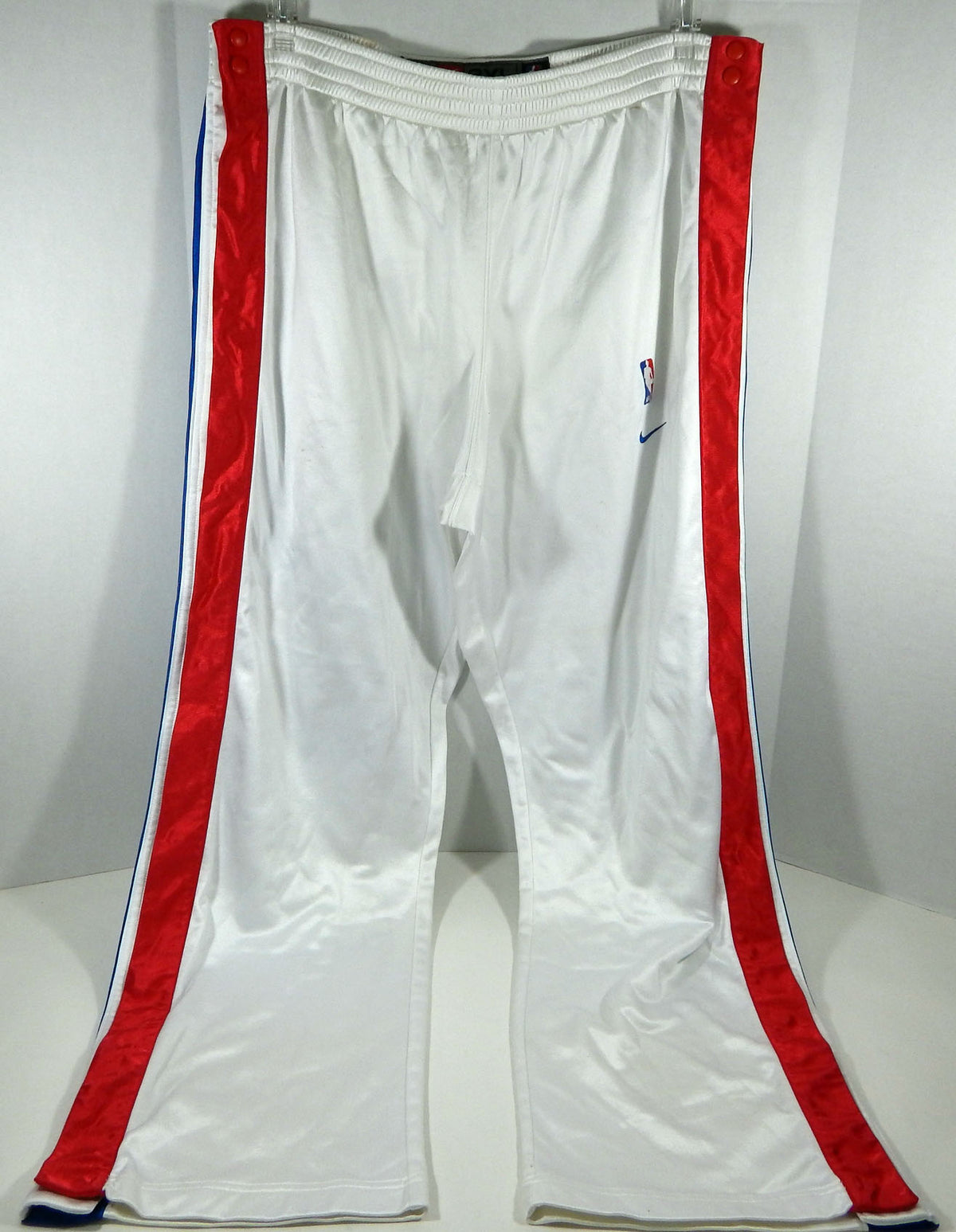Detroit Pistons Corliss Williamson #34 Game Used White Game Breakaway Pants 8