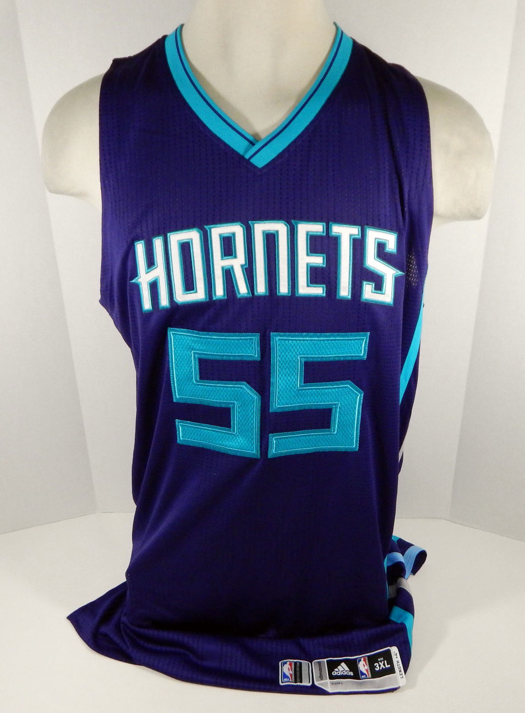 2016-17 Charlotte Hornets Roy Hibbert #55 Game Issued Purple Jersey DP07954 Pic2