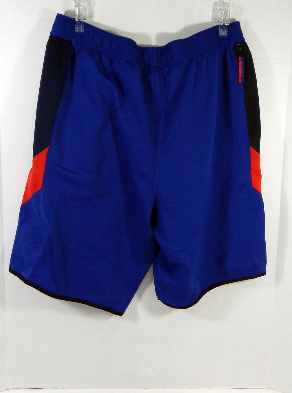 2019-20 Detroit Pistons Christian Wood #35 Game Issued Blue Training Shorts XL 3 Pic2