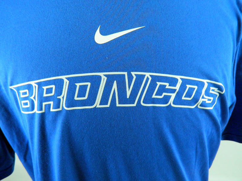 2019-20 Boise State Broncos Team Used Blue Nike T-Shirt Size XL Pic2