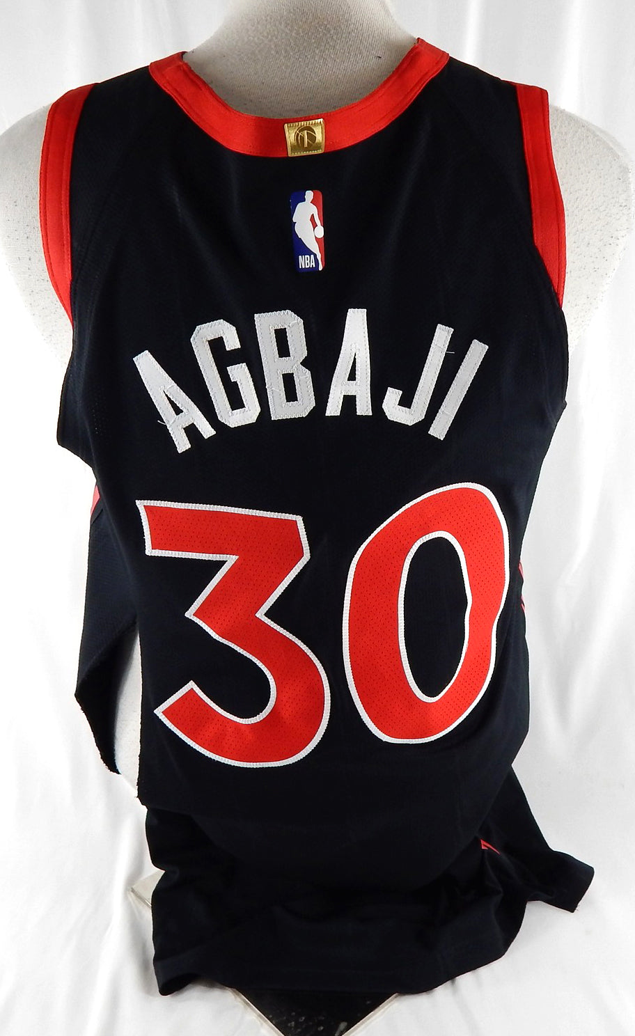 2025-26 Toronto Raptors Ochai Agbaji #30 Game Used Black Jersey Statement 3 pt Pic2