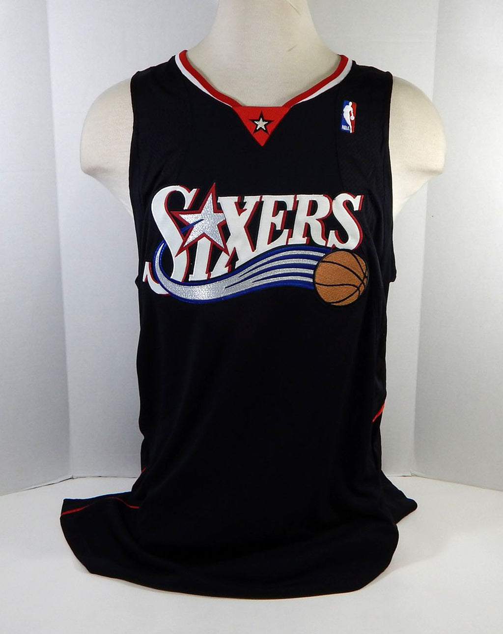 2007-08 Philadelphia 76ers Blank Game Issued Black Jersey 50 + 4 L 47