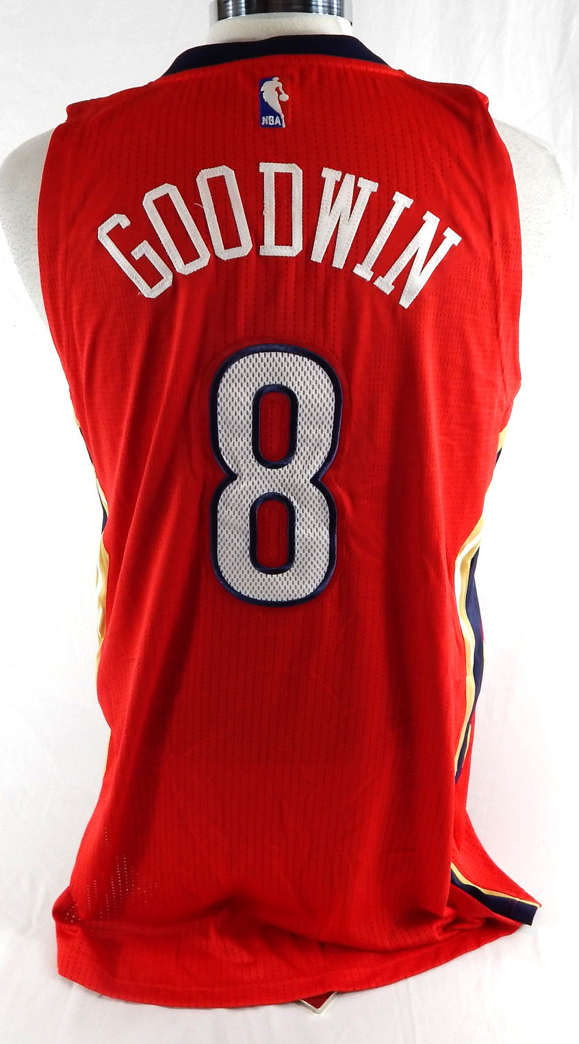 2015-16 New Orleans Pelicans Archie Goodwin #8 Game Issued Red Jersey ASG P L 5 Pic2