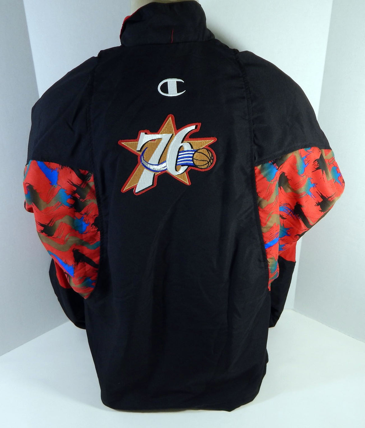1997-98 Philadelphia 76ers Game Issued Black Warm Up Jacket 42 DP16226 Pic2
