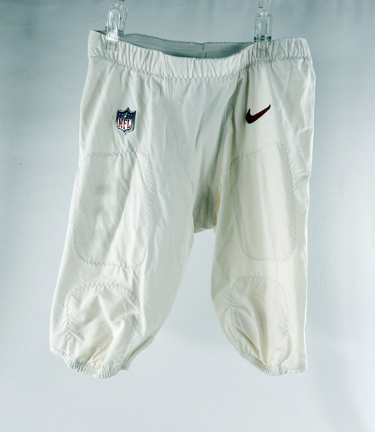 2023 Washington Commanders John Bates #87 Game Used White Pants 36 491