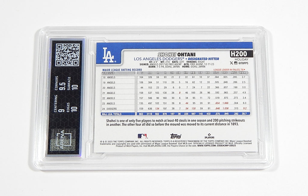 2025 Topps Holiday Shohei Ohtani #H200 ACG 9.5 Pic2