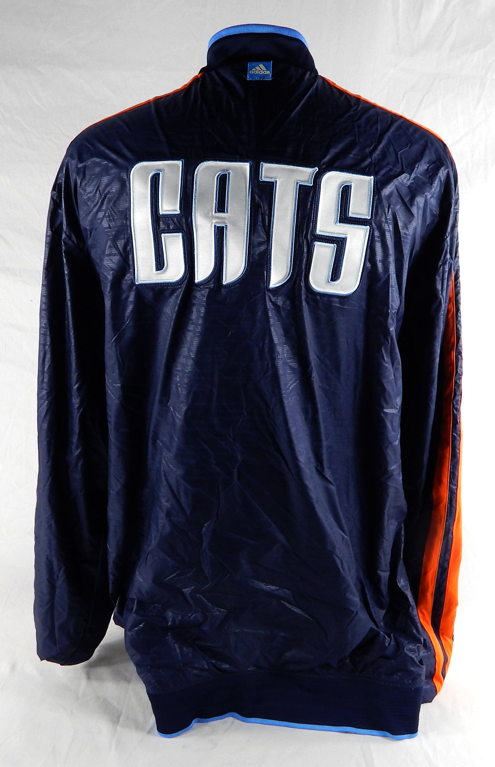 2012-13 Charlotte Bobcats Josh McRoberts #11 Game Used Blue Warm Up Jacket 3XL 5 Pic2