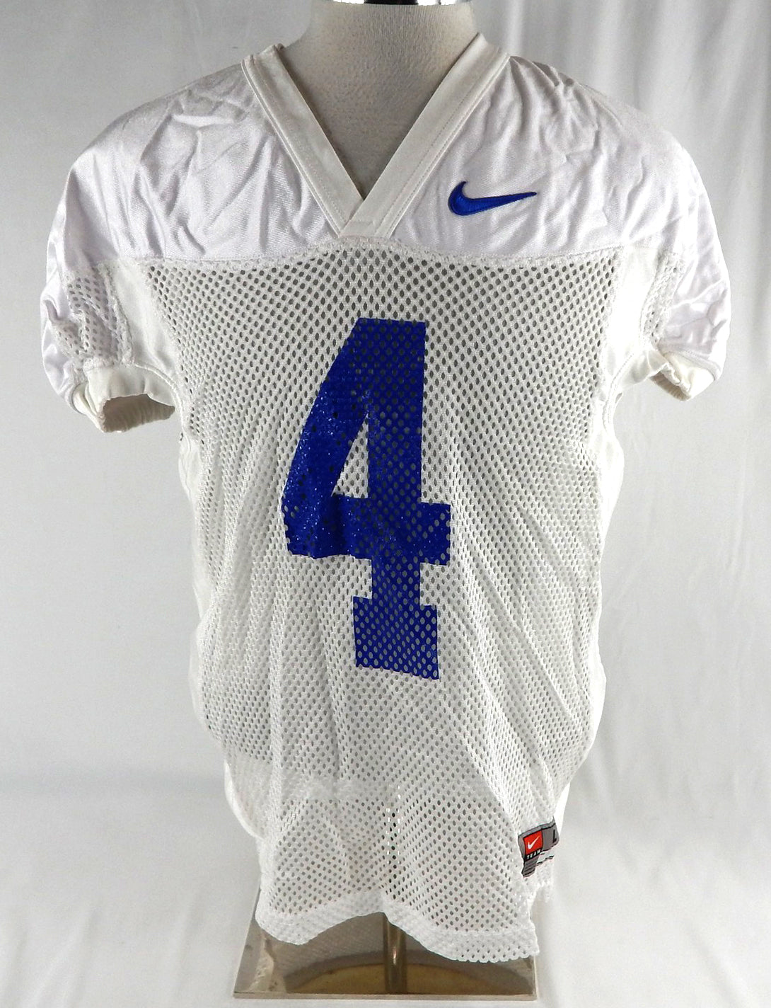 2016-19 Boise State Broncos #4 Game Used White Practice Jersey L 383