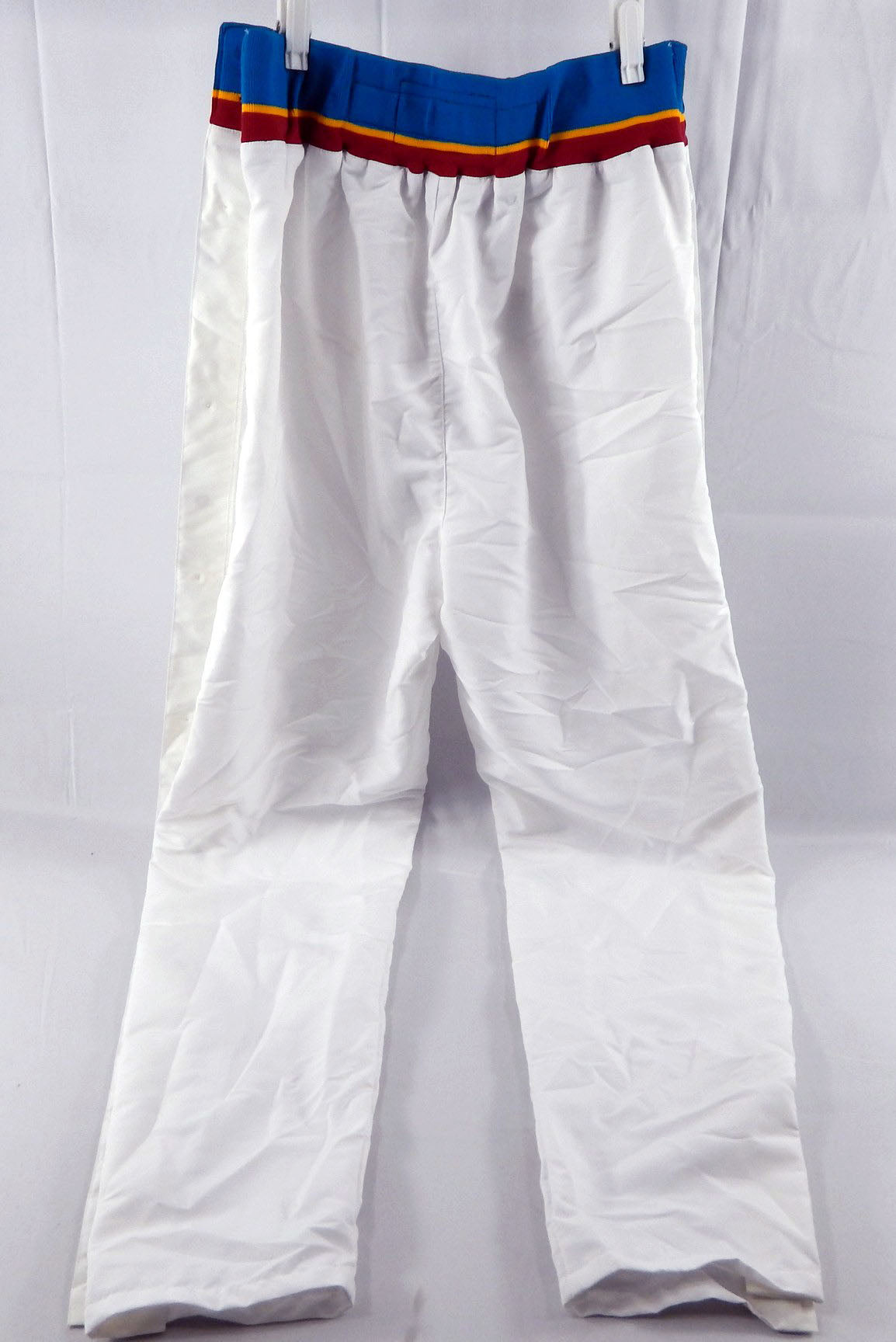 1997-98 Detroit Pistons Game Issued White Warm Up Pants L 519 Pic2