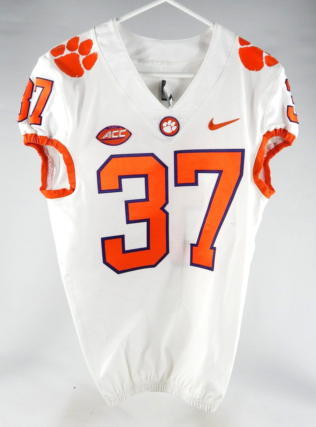 2018-22 Clemson Tigers #37 Game Used White Jersey NP R 38 815