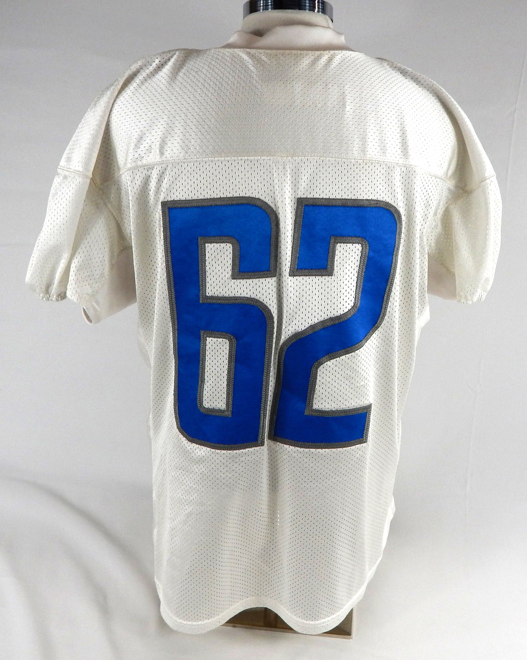 2017 Detroit Lions Don Barclay #62 Game Used White Practice Jersey 52 949 Pic2