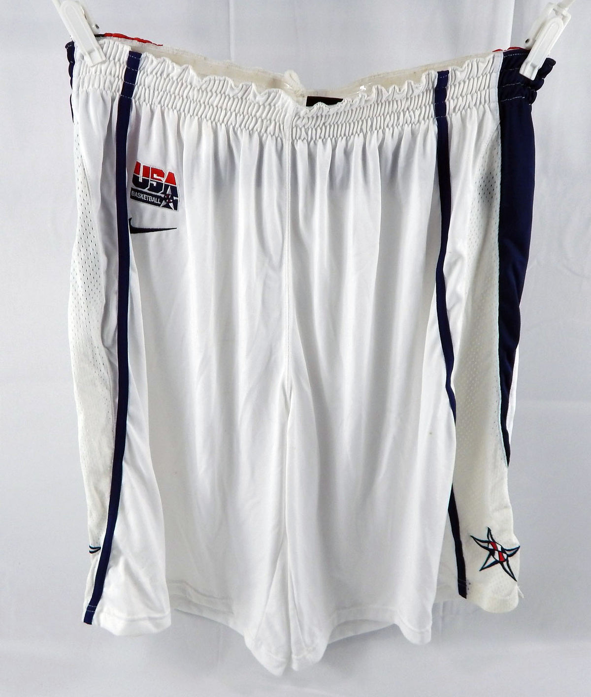 2006-07 Team USA Basketball Game Issued White Shorts L 46 524 Pic2
