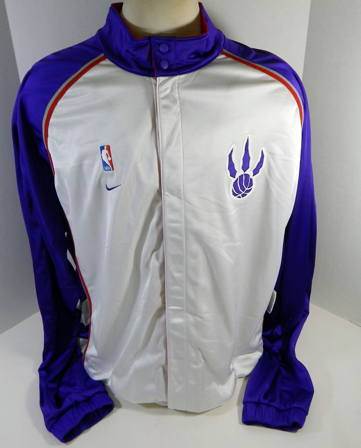 2003-04 Toronto Raptors Game Issued Purple White Jacket 4XL DP16275 Pic2