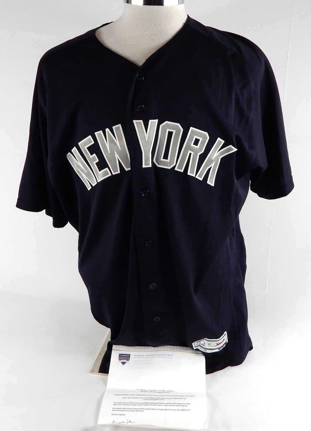 2016 New York Yankees Rob Thomson #59 Game Used Navy Jersey Batting Practice 7 Pic2