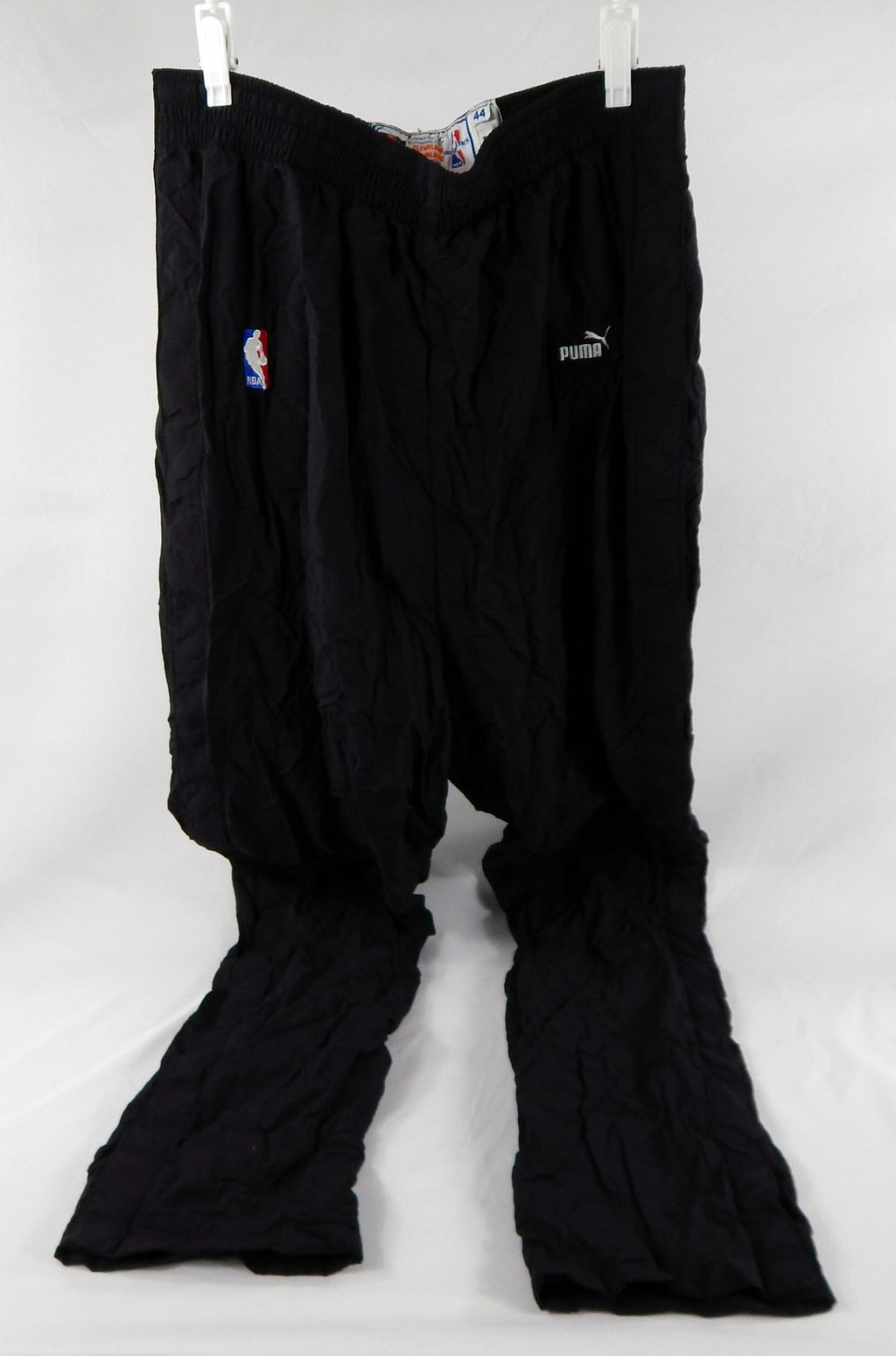 1999-01 Cleveland Cavaliers #4 Game Used Black Warm Up Pants 44 747