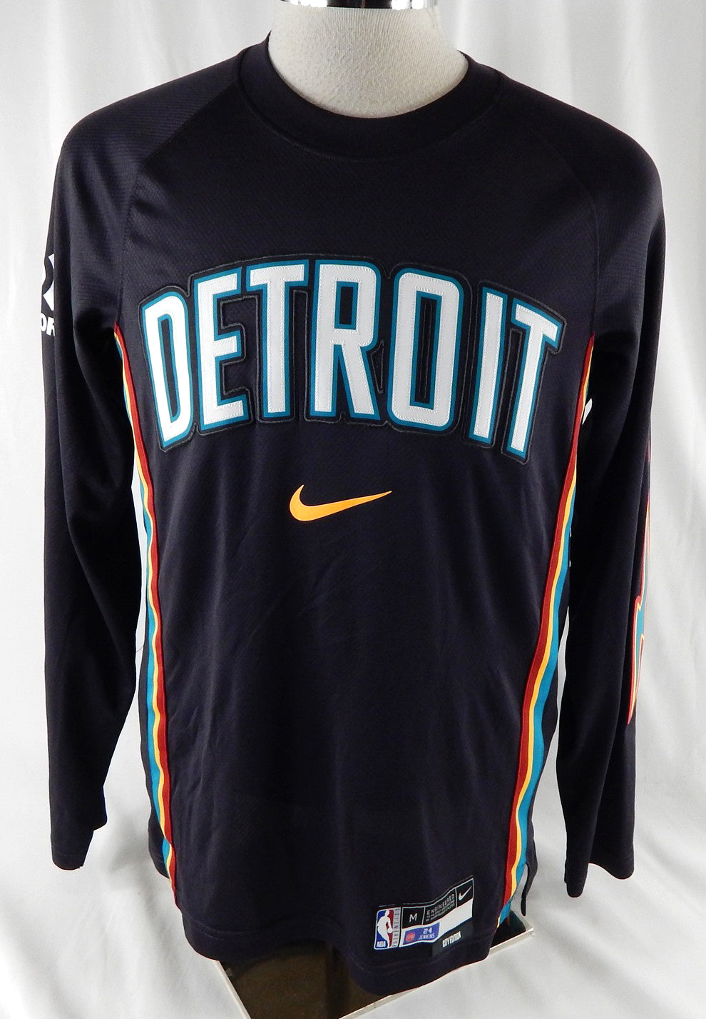 2025-26 Detroit Pistons Daniss Jenkins #24 Game Used Black Shooting Shirt City 8