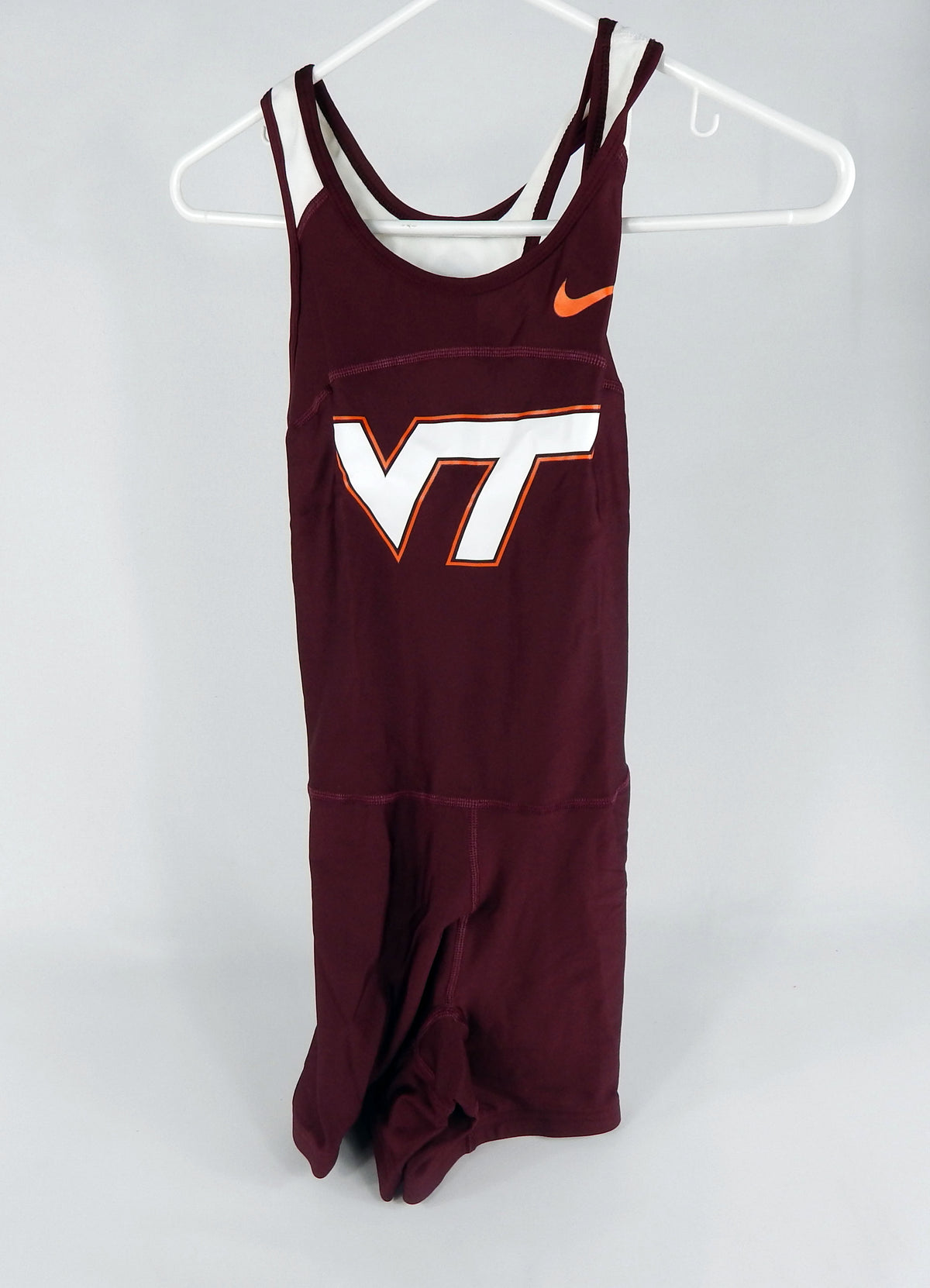 2009 Virginia Tech Hokies # Game Issued Maroon Jersey Cross Country Track M DP66021