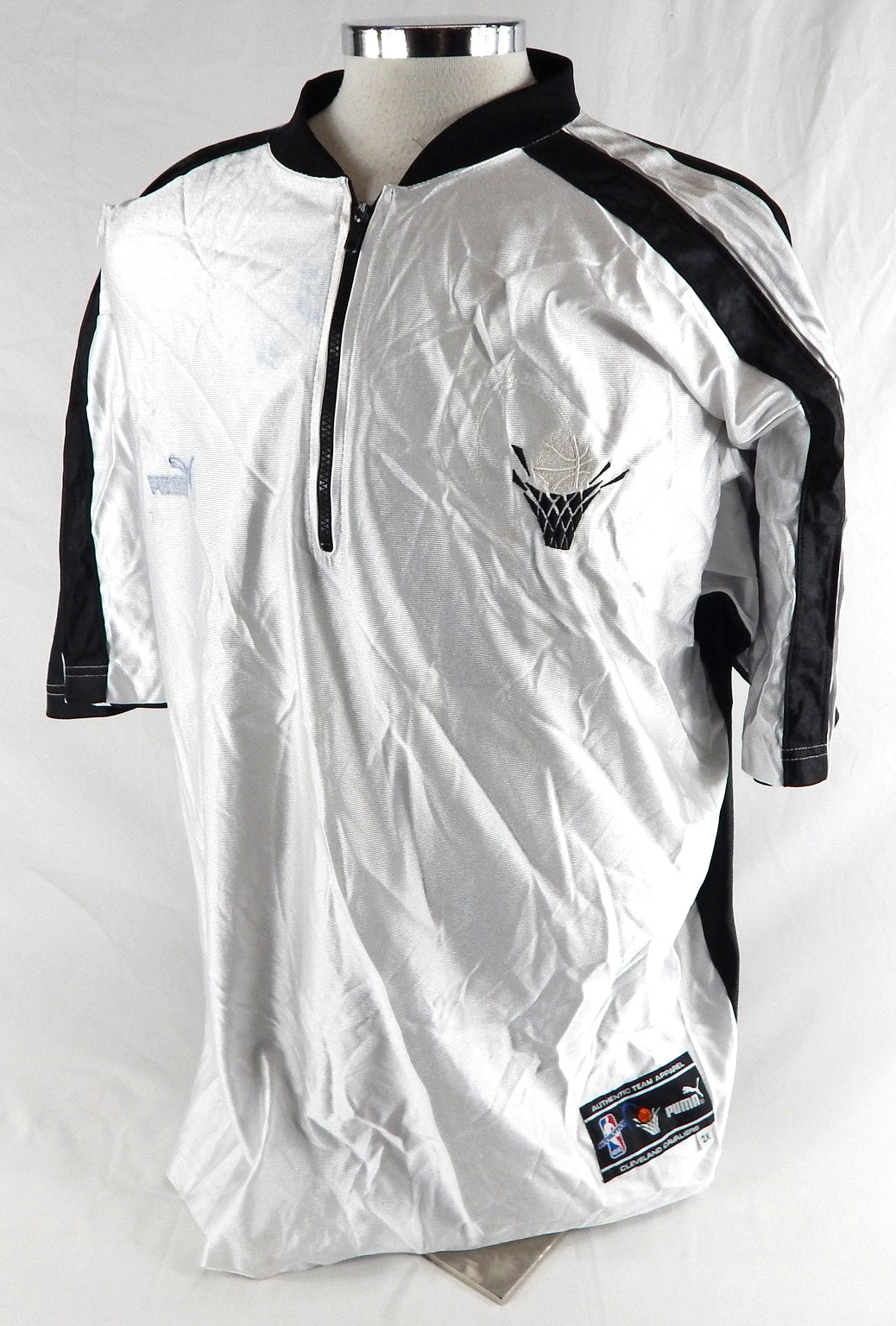 1990s Cleveland Cavaliers Game Issued White Shooting Shirt 2X 767