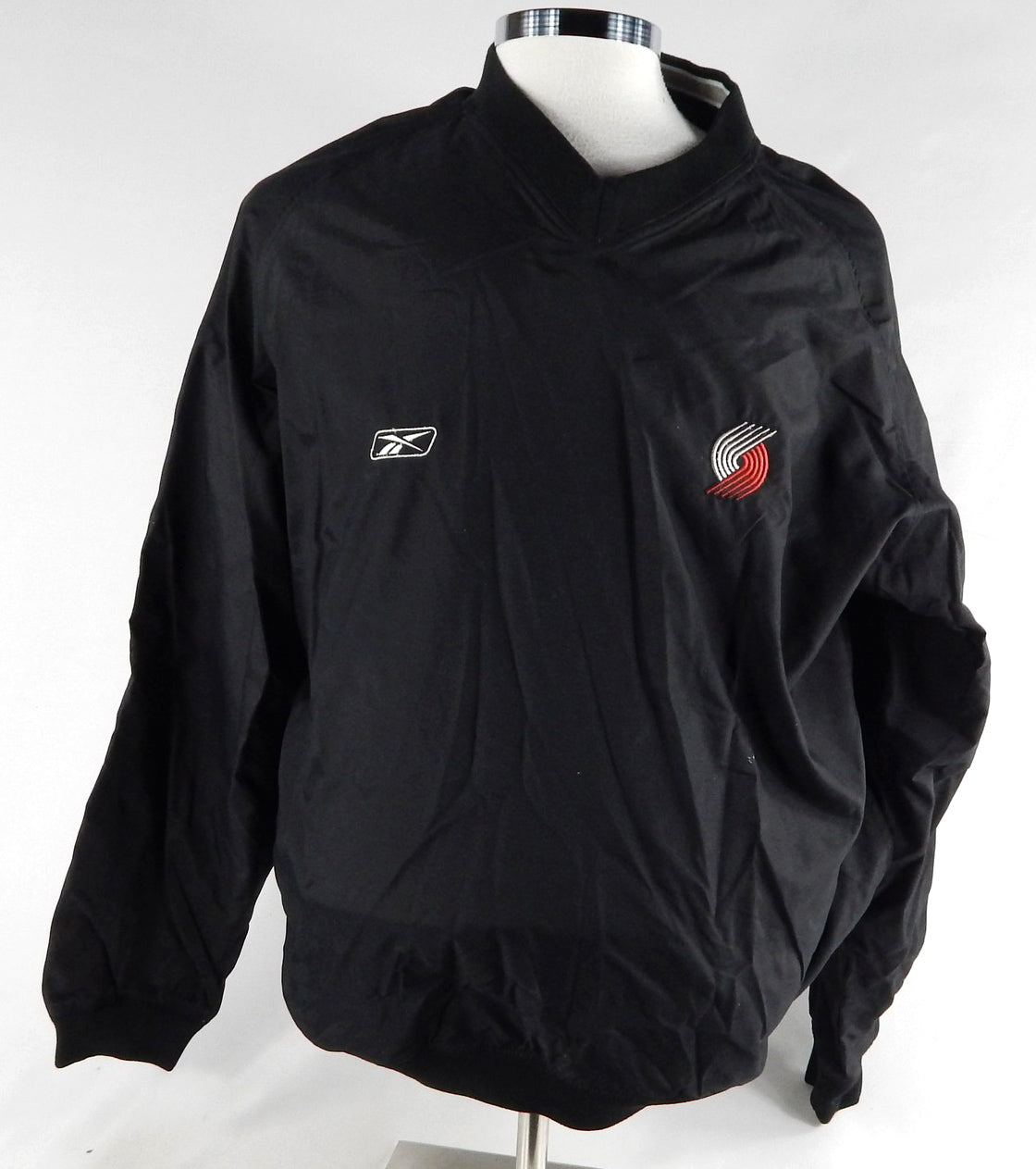 2000s Portland Trail Blazers Team Issued Black Windbreaker Pullover M 543
