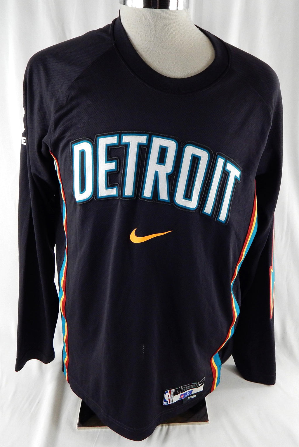 2025-26 Detroit Pistons Caris LeVert #8 Game Used Black Shooting Shirt City L 9