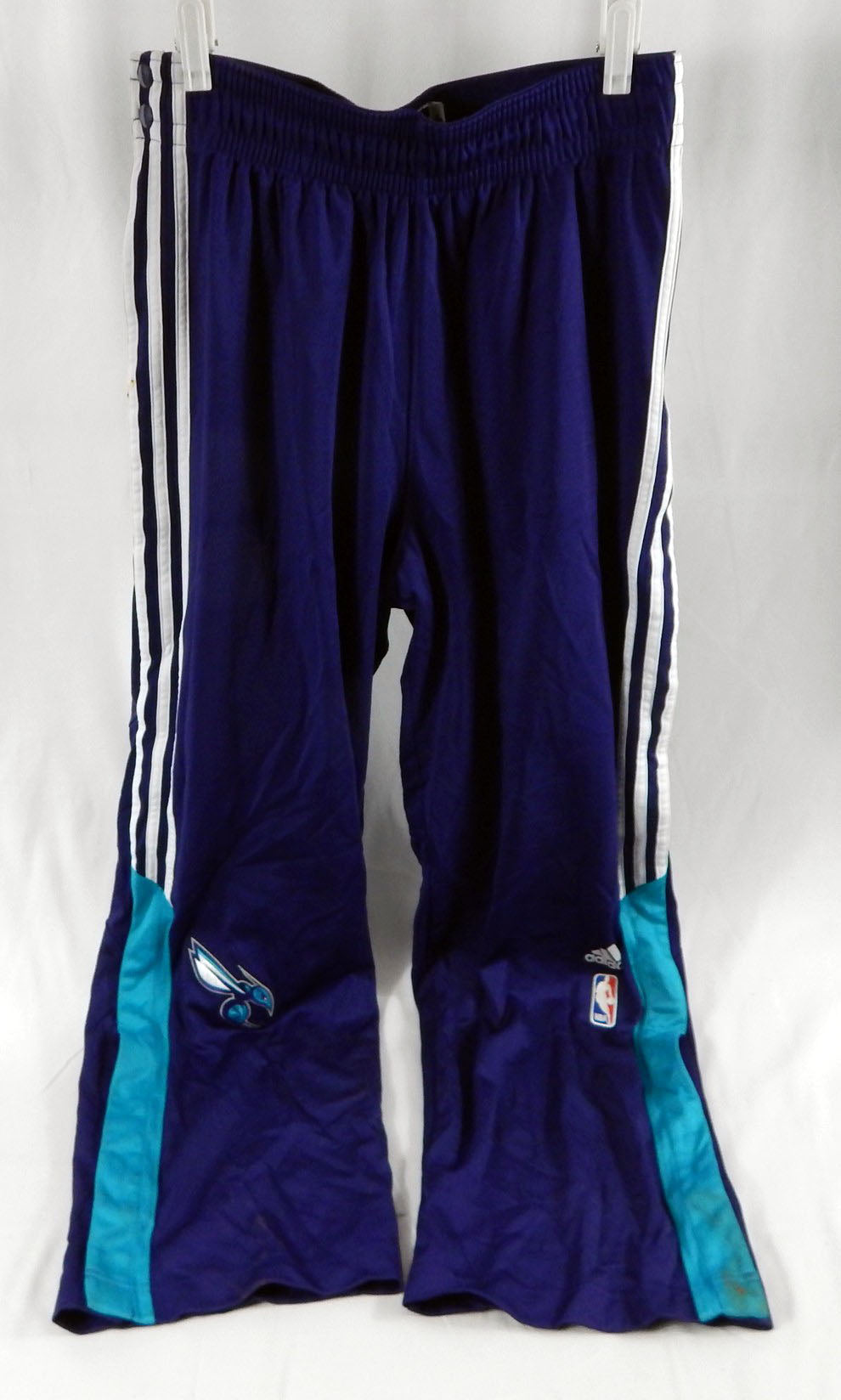 2014-15 Charlotte Hornets Kemba Walker #15 Game Used Navy Warm Up Pants L