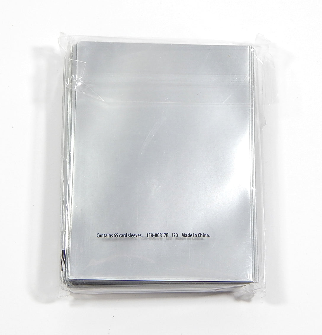 2021 Pokemon TCG Gigantamax Eevee Shining Fates 65-Count CCG Card Sleeves Pack Pic2