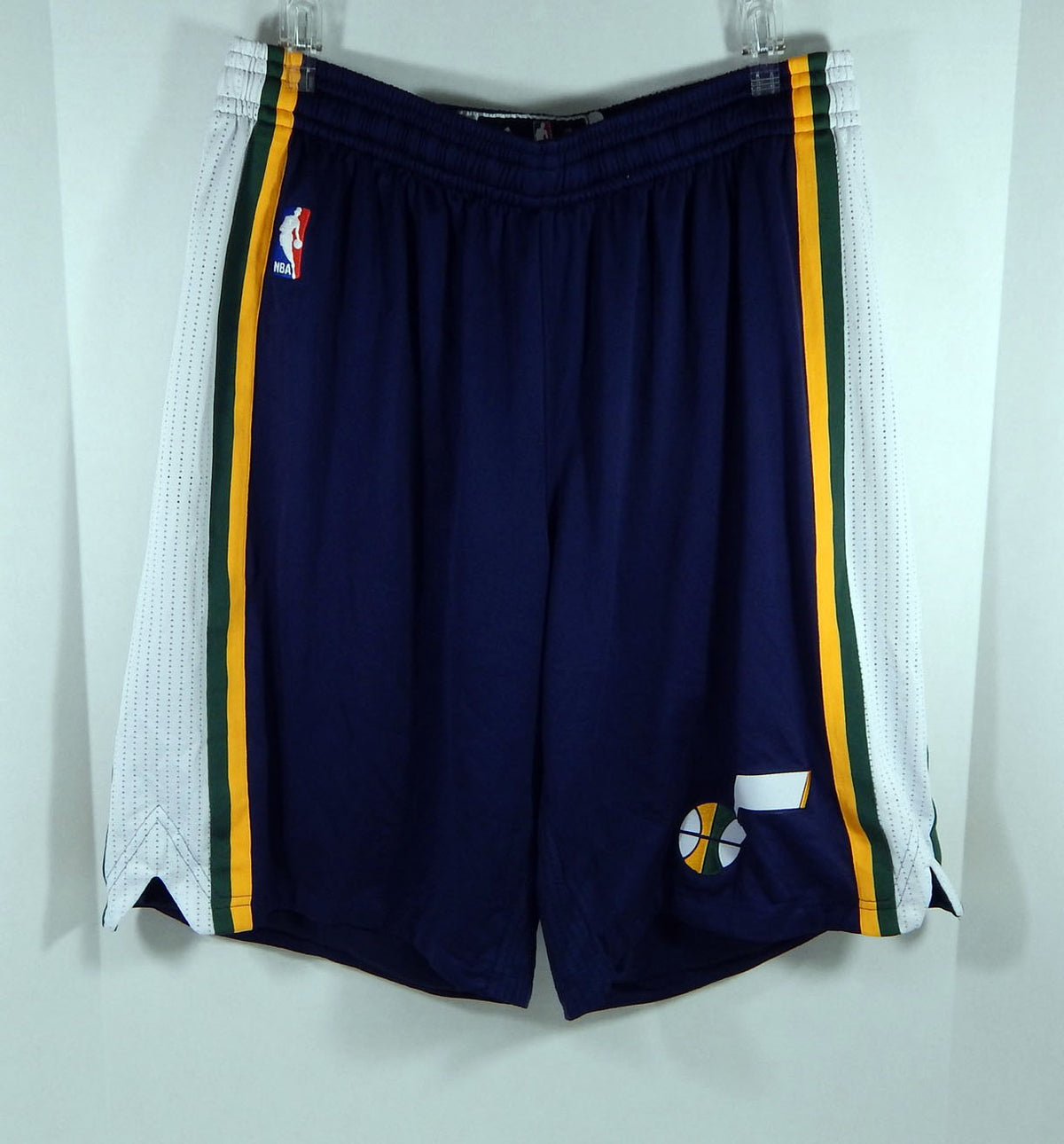 2011-12 Utah Jazz Raja Bell #19 Game Used Navy Game Shorts 2XL2 015