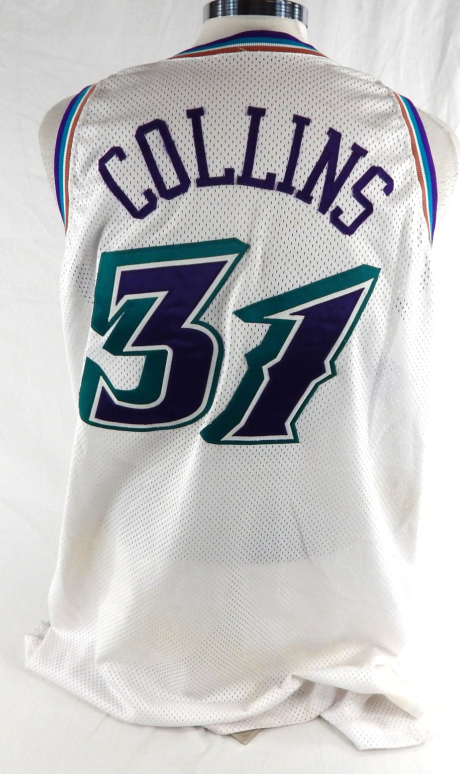 2002-03 Utah Jazz Jarron Collins #31 Game Issued White Jersey 48 797 Pic2