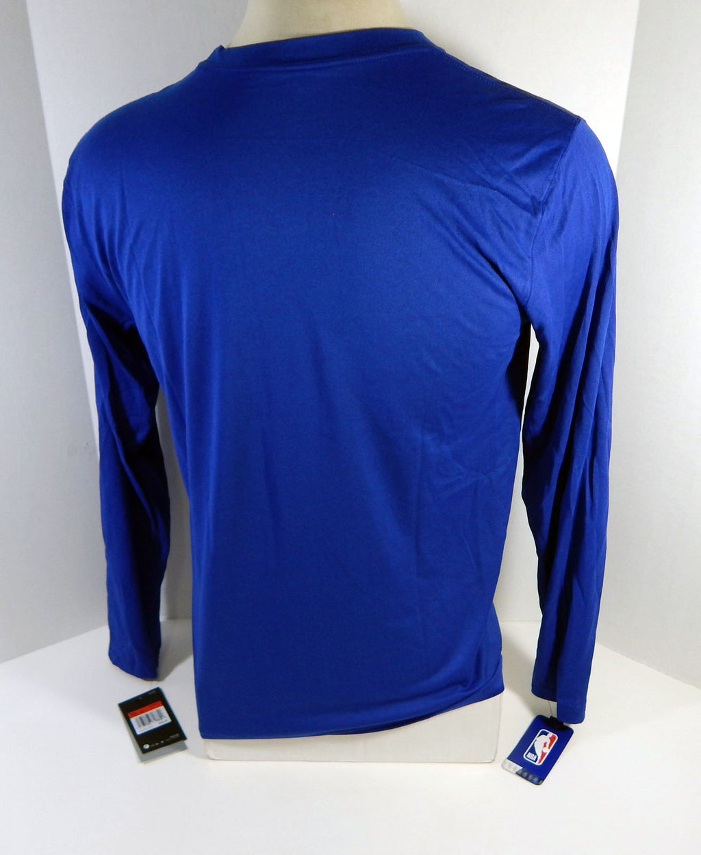 New NBA 2019-20 Detroit Pistons Team Issued Long Sleeve Blue Shirt L NWT 724S Pic2