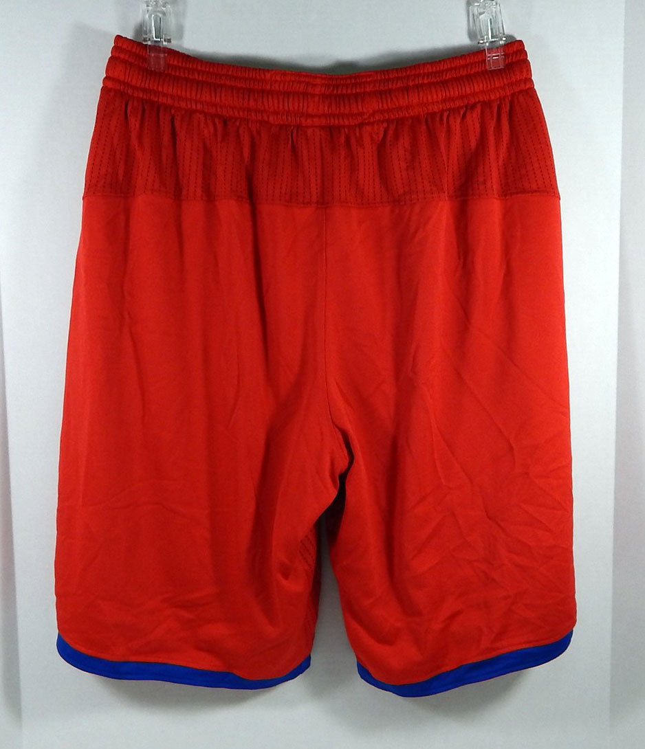 2011-12 Philadelphia 76ers Sam Young #7 Game Used Red Game Shorts XL2 030 Pic2