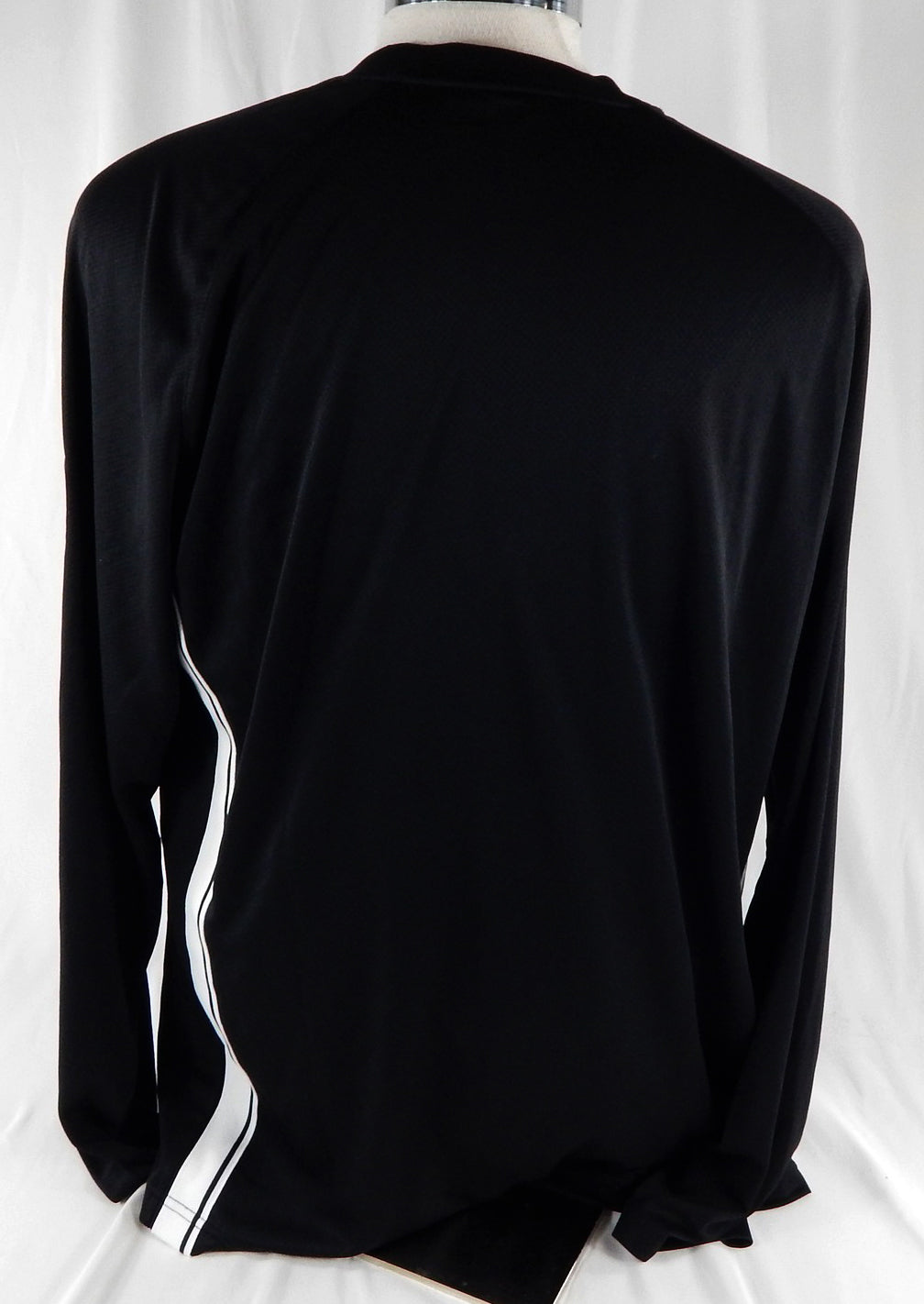 2025-26 Brooklyn Nets Chaney Johnson #31 Game Used Black Shooting Shirt XL 989 Pic2