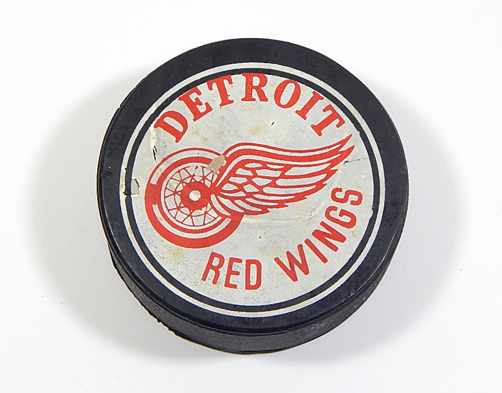Detroit Red Wings Logo Vintage Hockey Puck