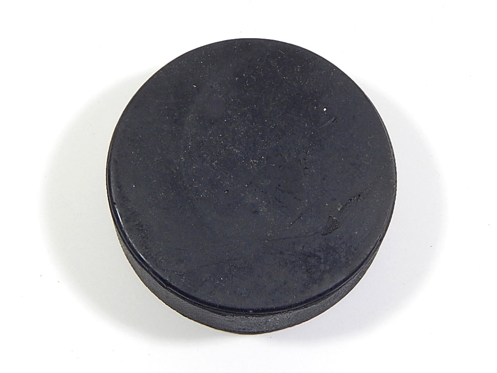 Detroit Red Wings Logo Vintage Hockey Puck Pic2
