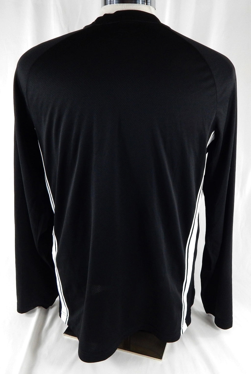 2025-26 Brooklyn Nets Tyson Etienne #10 Game Used Black Shooting Shirt L 002 Pic2