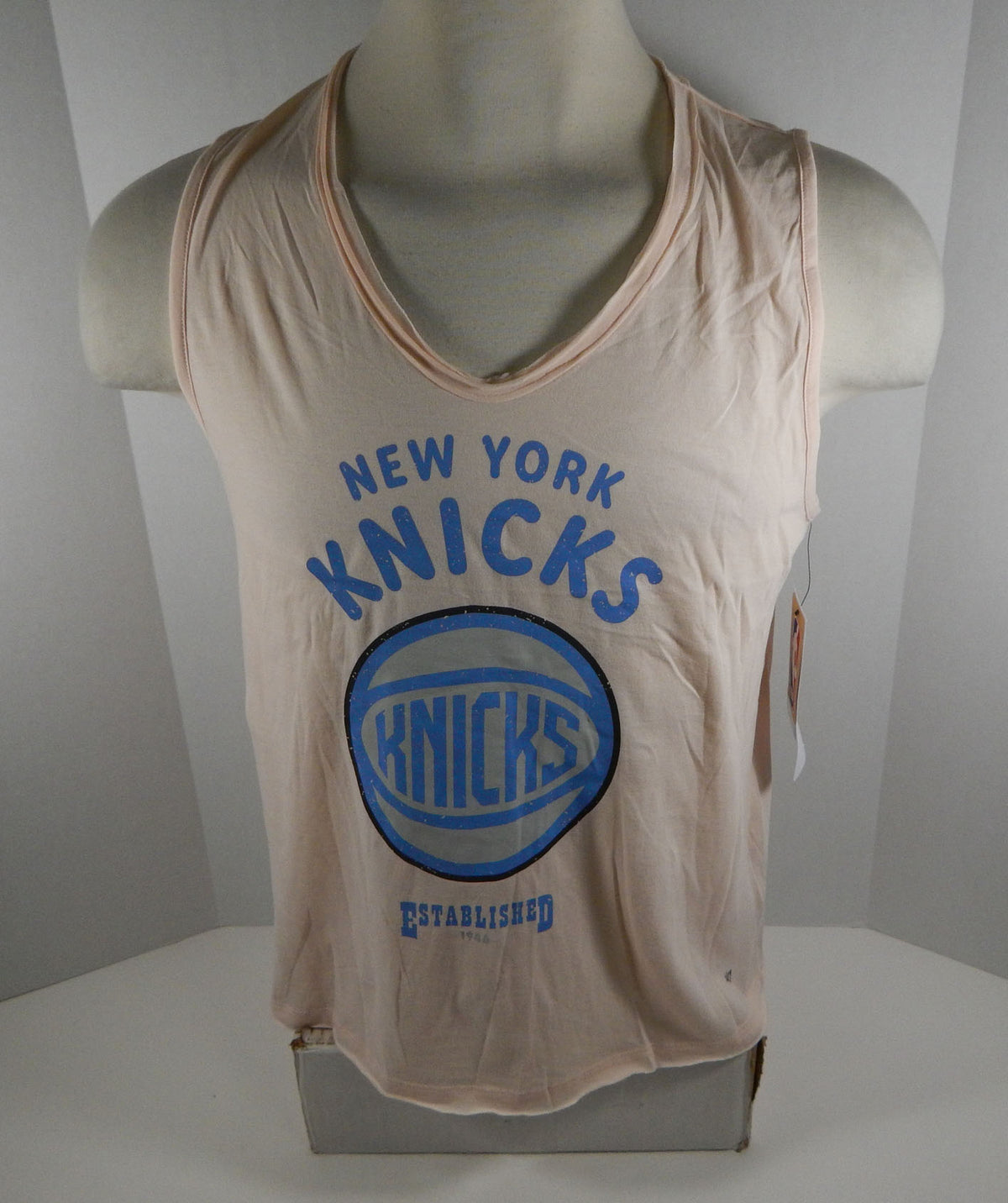 New Women Ladies New York Knicks Pink Blush Tank T-Shirt 47 Brand S NWT