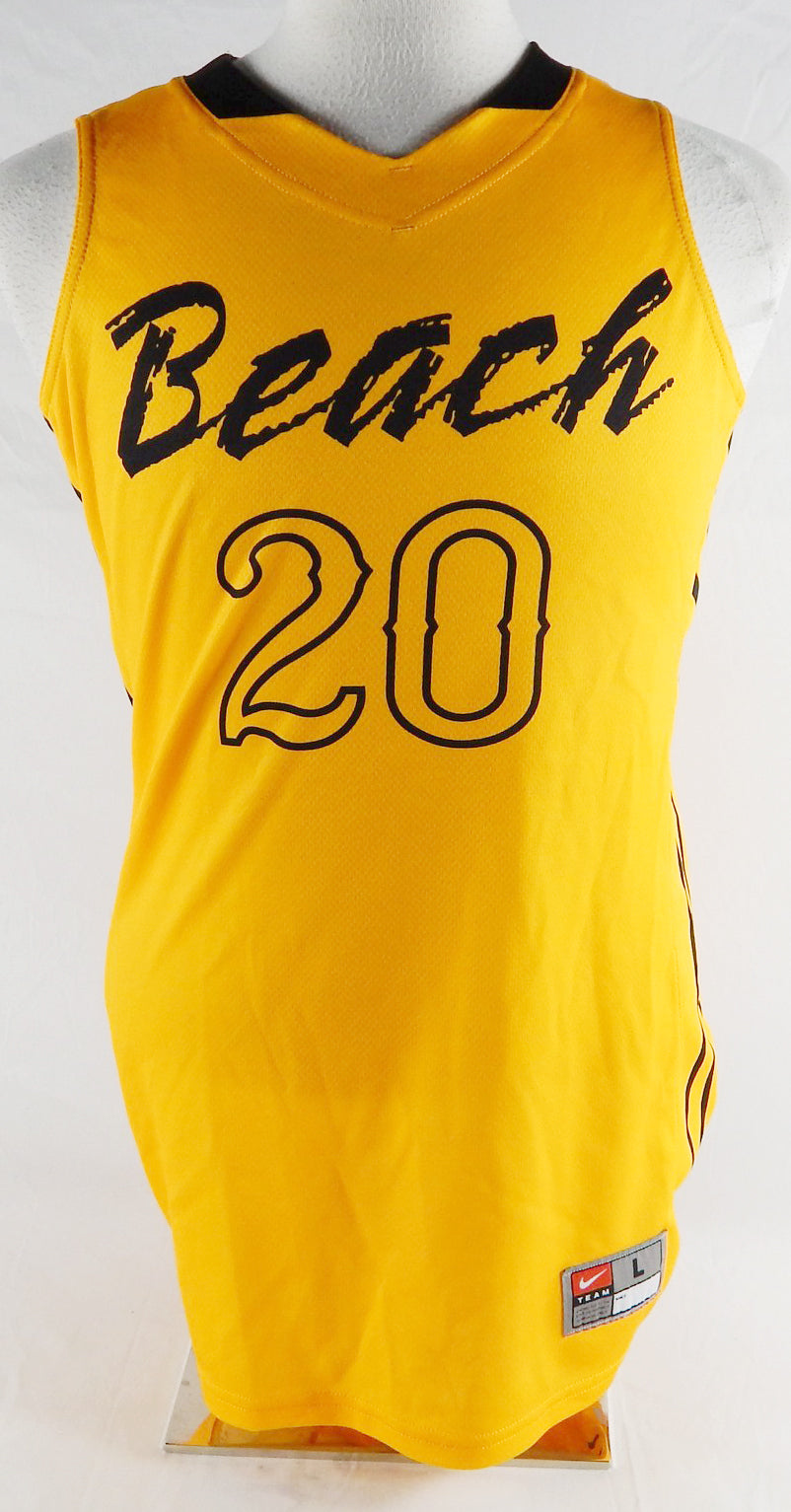 2013-14 Long Beach State 49ers #20 Game Issued P Used Yellow Jersey Basketball 3