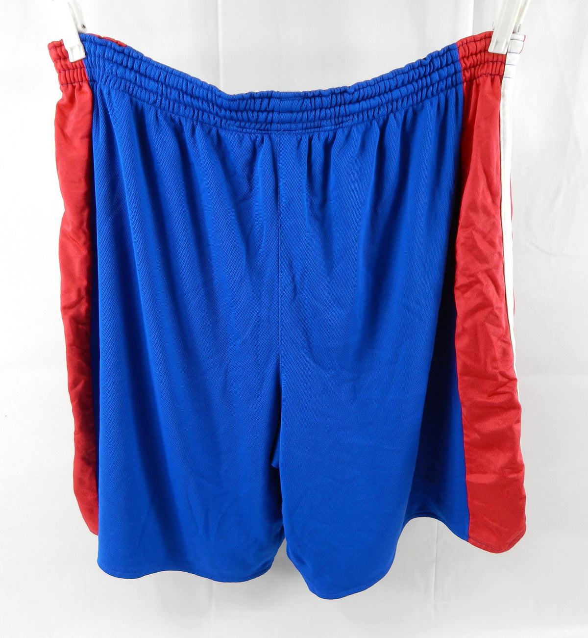 2002-03 Detroit Pistons Game Issued Blue Shorts 46 065 Pic2