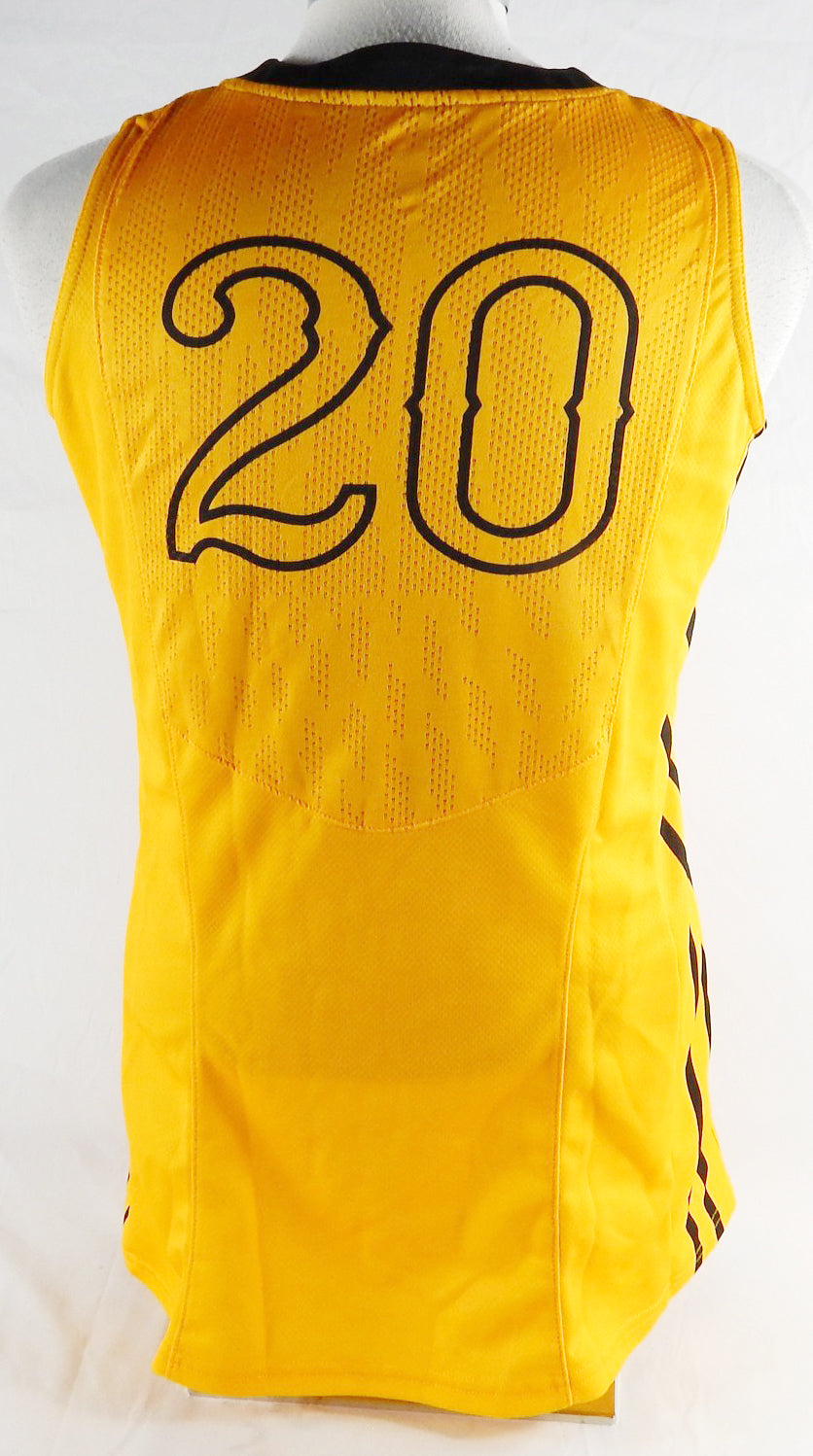 2013-14 Long Beach State 49ers #20 Game Issued P Used Yellow Jersey Basketball 3 Pic2
