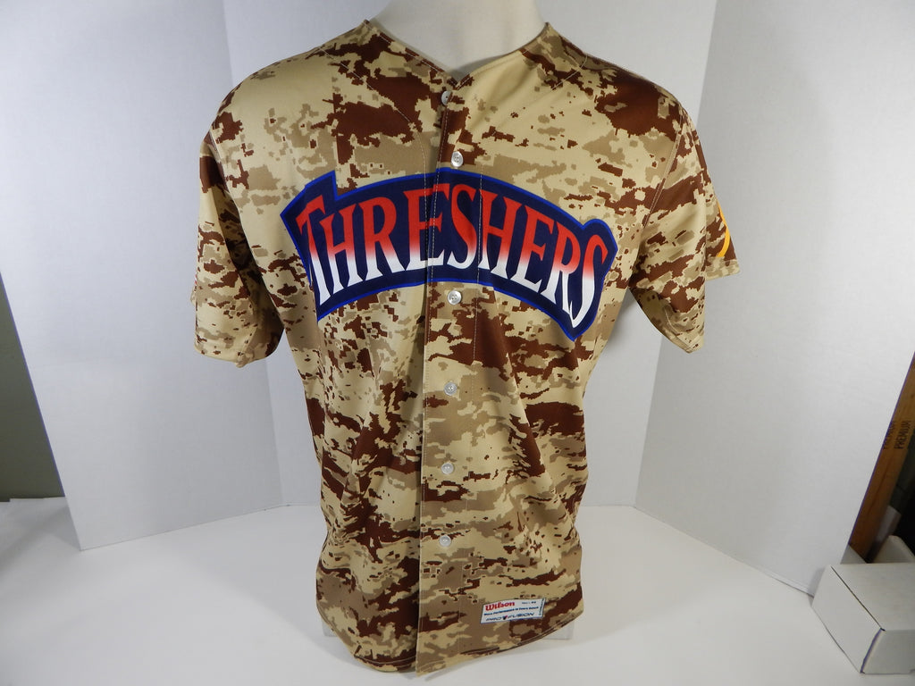 2011 Clearwater Threshers Blank Game Issued Brown Camo Jersey Miltary Night 44 5 Pic2