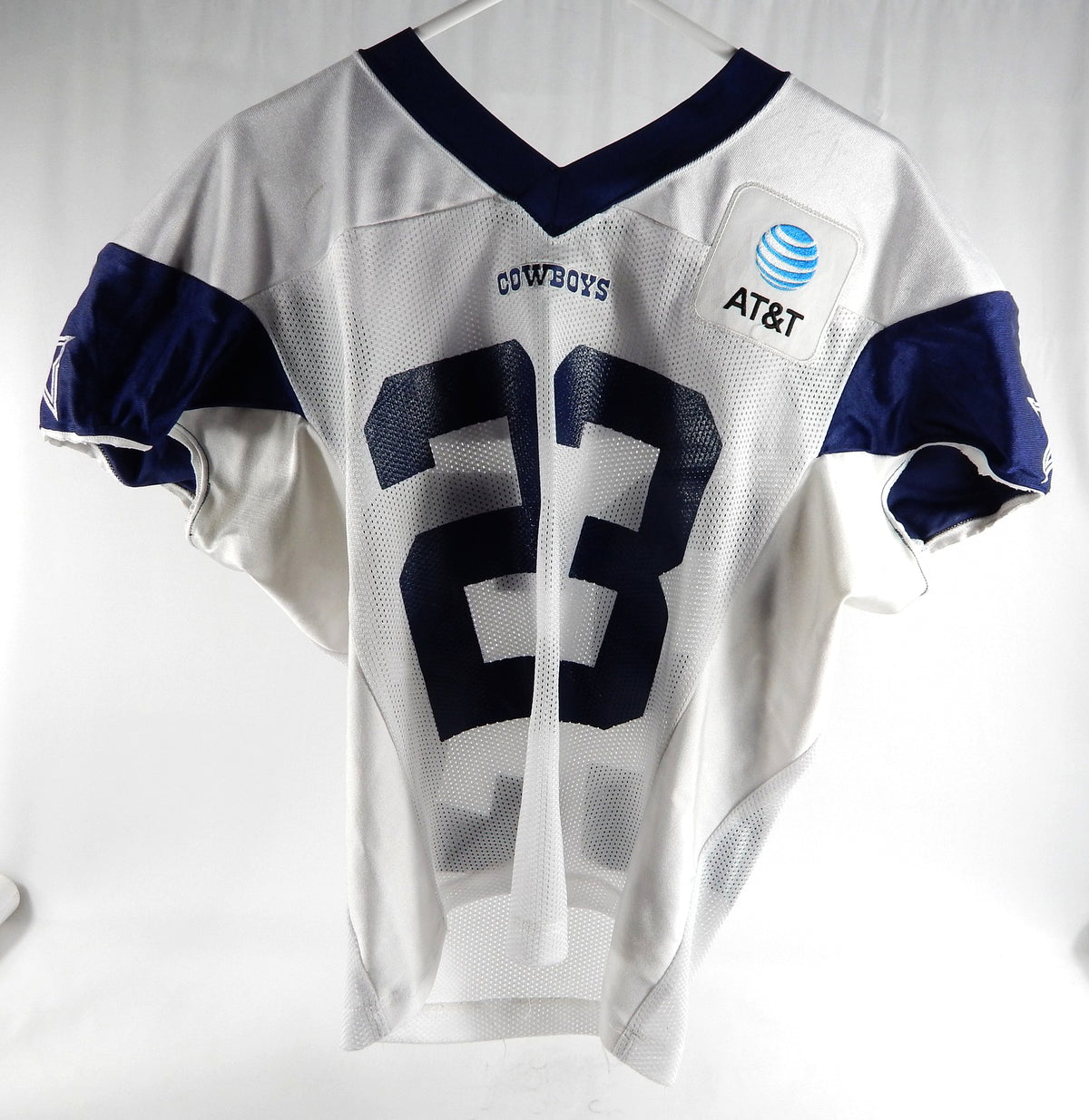 2024 Dallas Cowboys Rico Dowdle #23 Game Used White Practice Jersey 48 DP88765