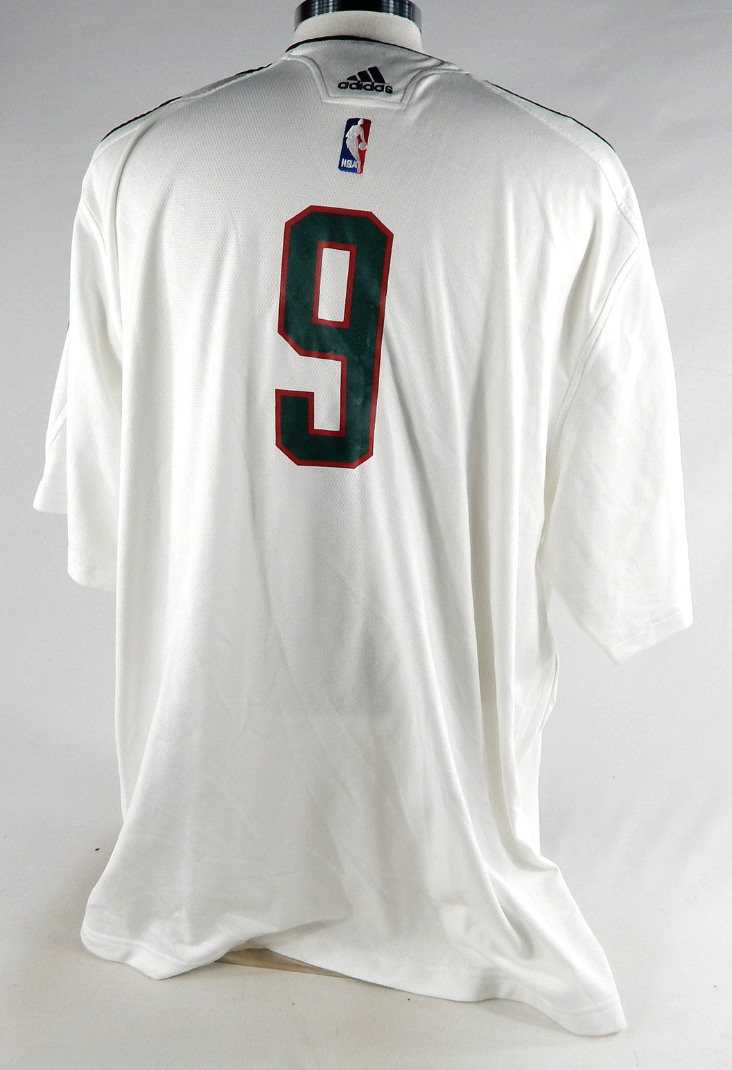 2009-10 Milwaukee Bucks Francisco Elson #9 Game Used White Shooting Shirt 2XL 9 Pic2