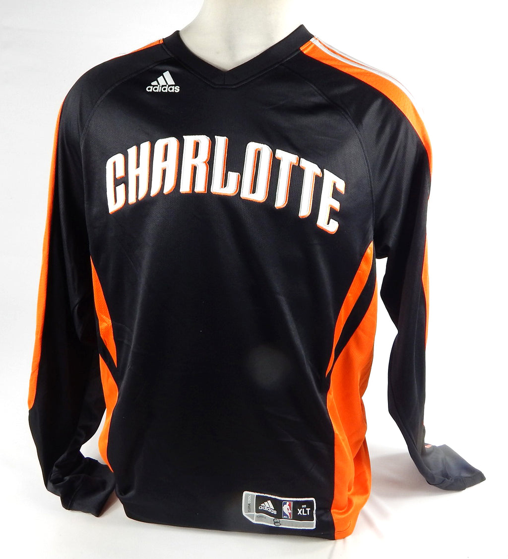 2010-11 Charlotte Bobcats DJ White #8 Game Used Black Shooting Shirt XL 754