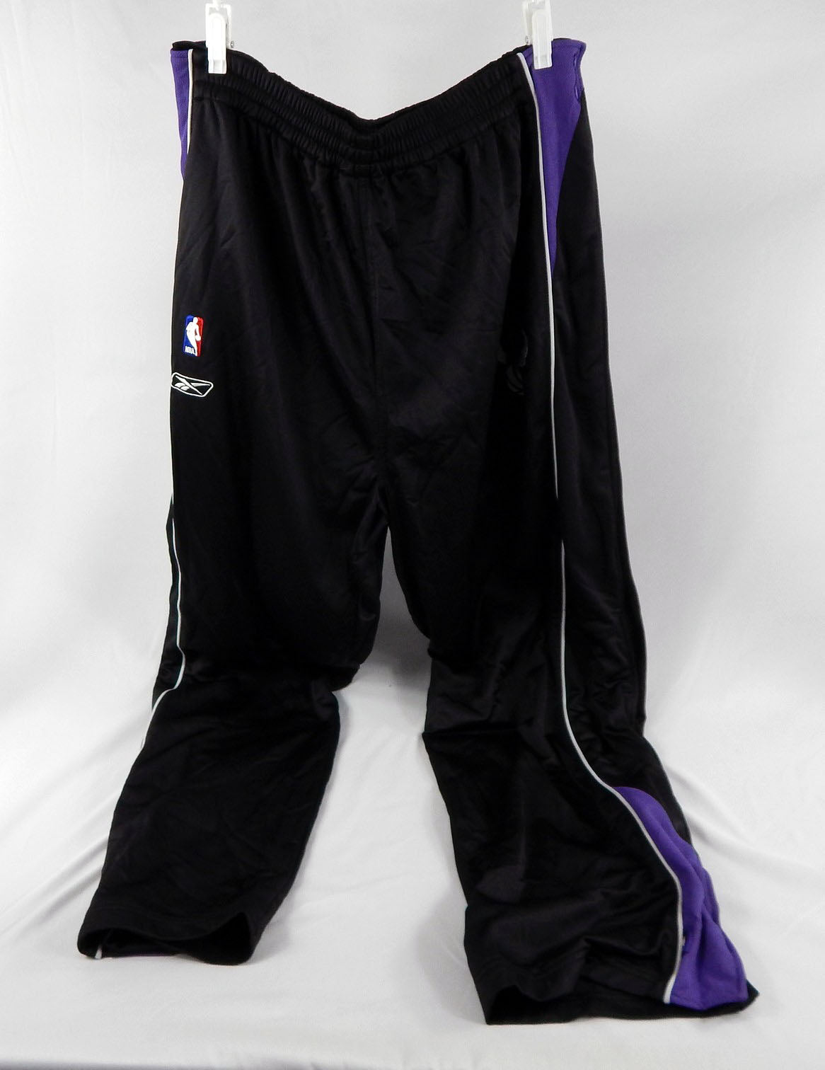 2004-05 Toronto Raptors Eric Williams #17 Game Used Basketball Warm Up Pants 161
