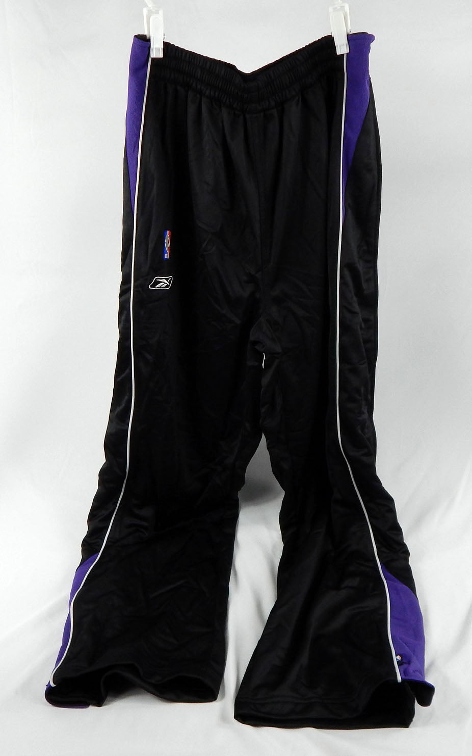 2004-05 Toronto Raptors Omar Cook #1 Game Used Basketball Warm Up Pants Size L 4 Pic2