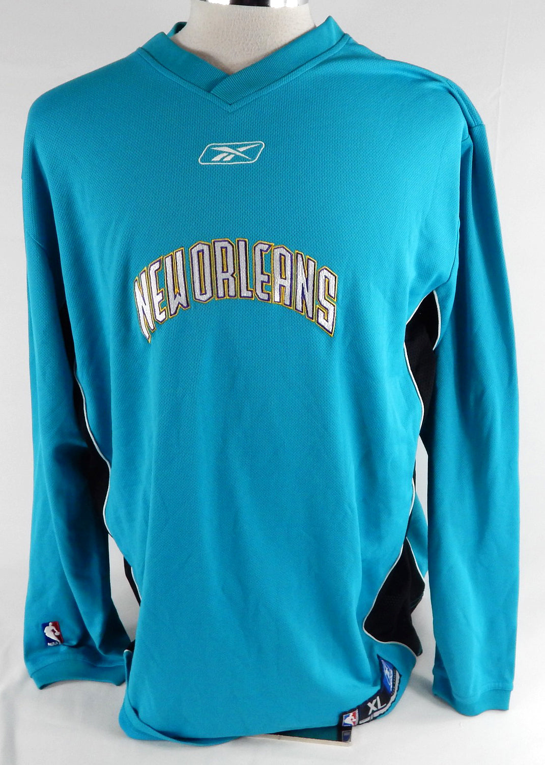 2002-06 New Orleans Hornets #11 Game Used Teal Shooting Shirt XL 802